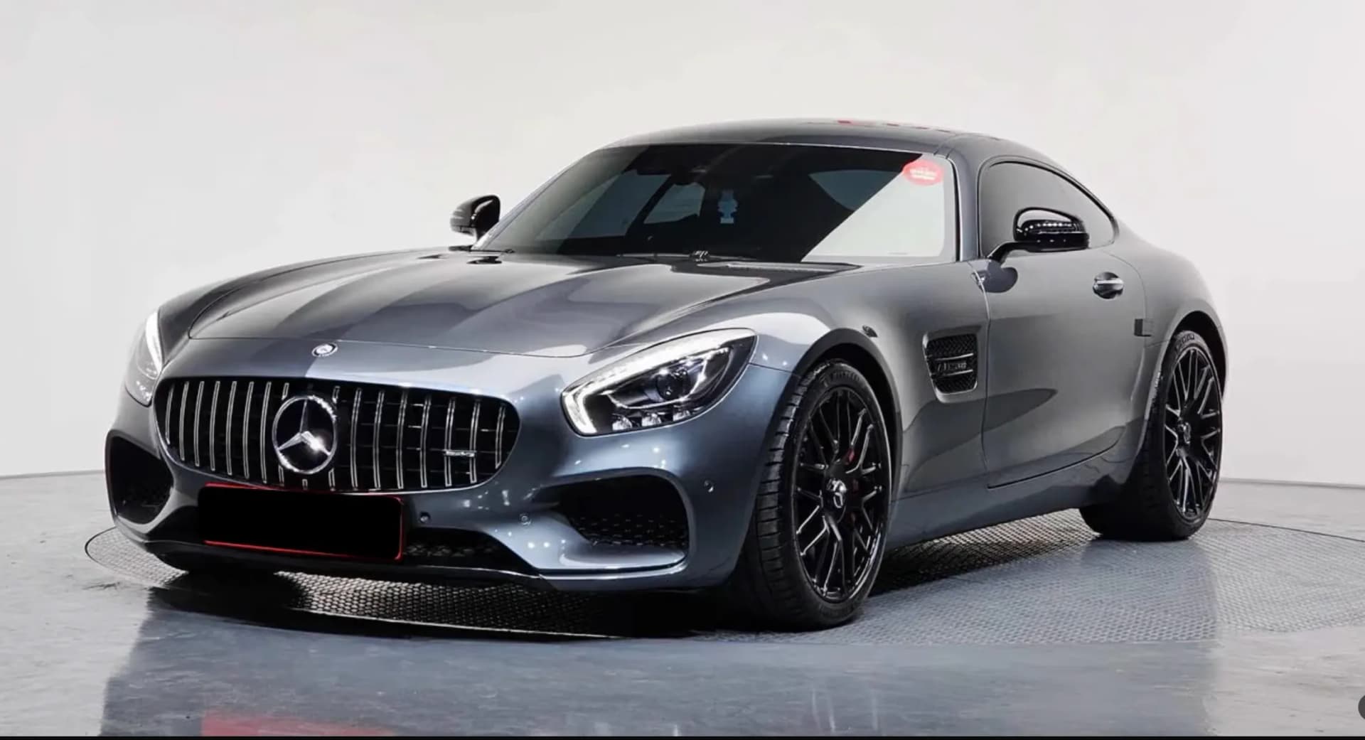 Mercedes Benz AMG GT S 4.0