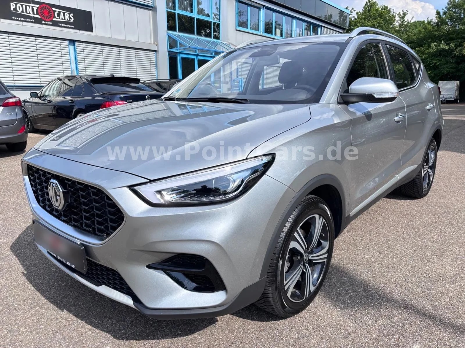 MG ZS en Essingen